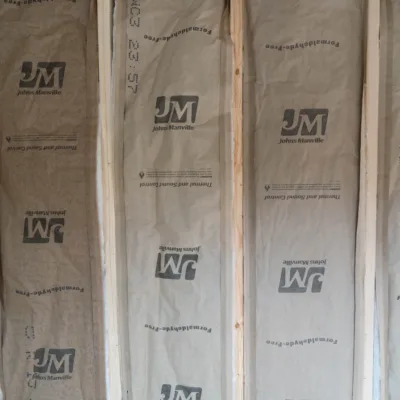 Stick-Framed, R13 Insulation, Vinyl-Wrapped Plywood Finish (40')